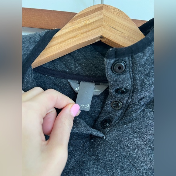 Womens quilted quarter button jacket - Picture 3 of 8